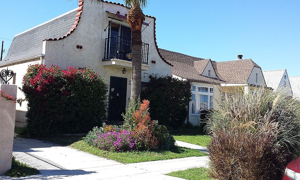 1st image of 4428 38th St