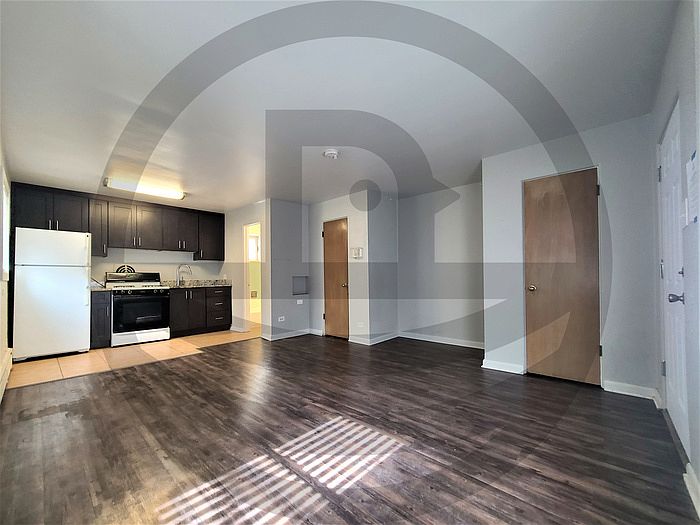 1st image of 2071 S Milwaukee St #4