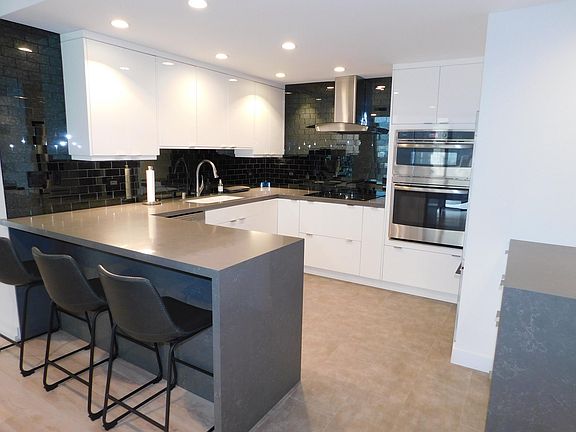 5th image of 2170 Century Park E APT 1602