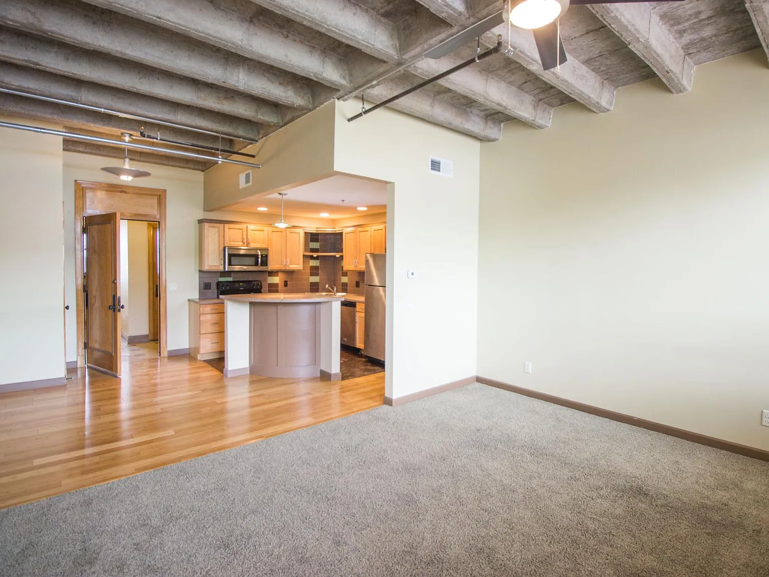 1 bed, 725 sqft, $850 — Photo 3