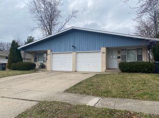 706 Scovill St, Urbana, IL