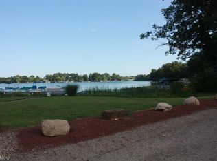 Sinclair Dr NW, Canton, OH 44708