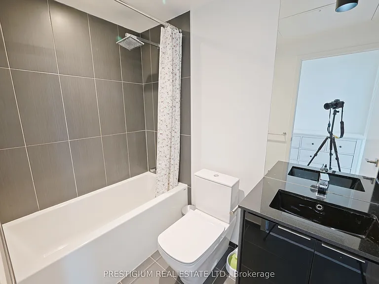 70 Temperance St #4906 — Photo 10