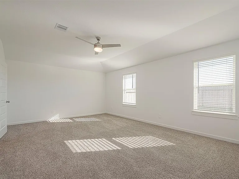 4303 Whitefish Ln — Photo 16