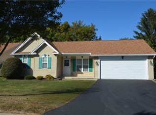 14 Shirleen Dr, Hilton, NY 14468