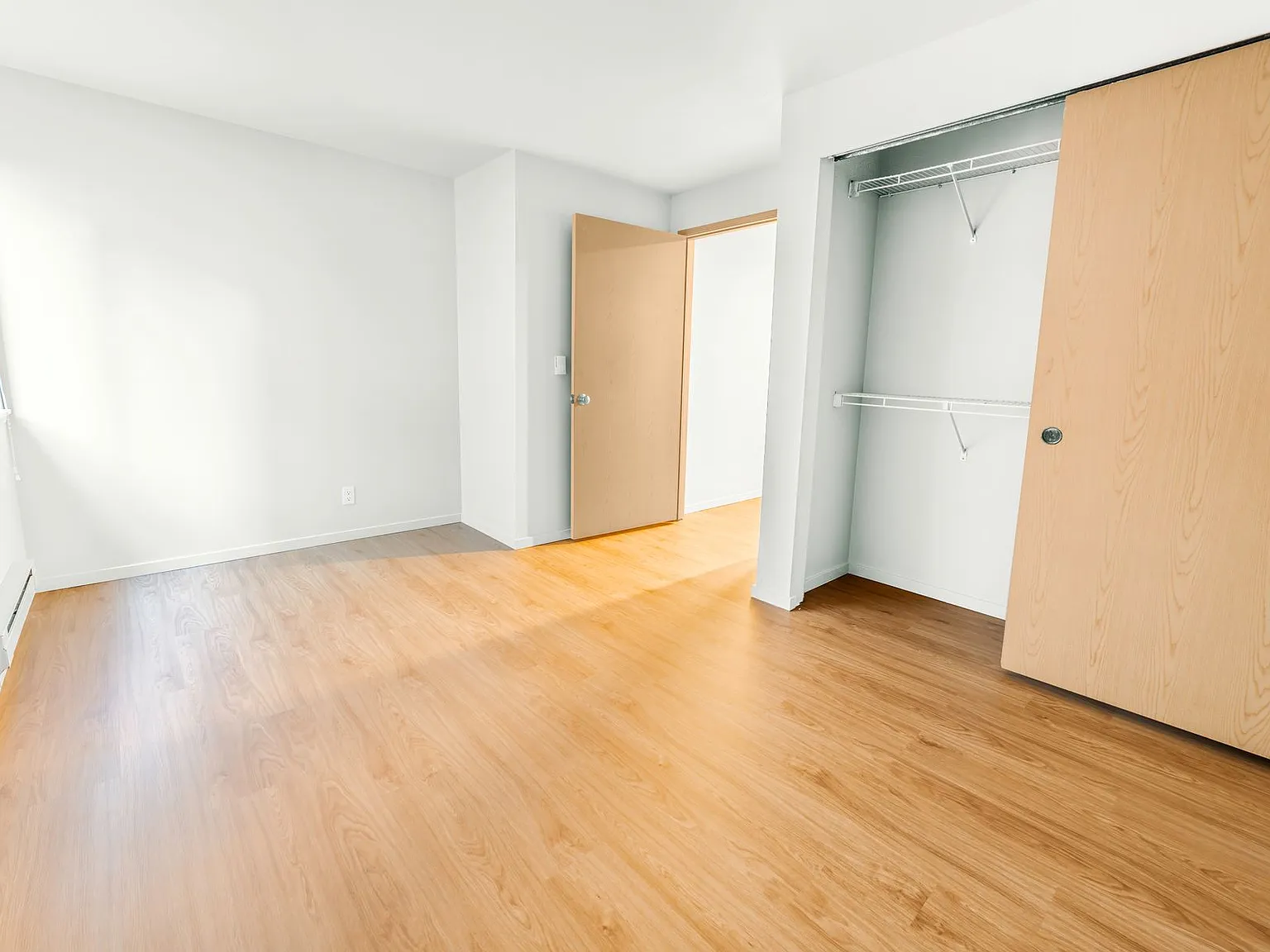 Terrace Villa Apartments — Photo 3