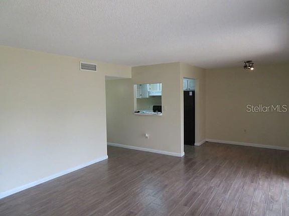2nd image of 2515 N Alafaya Trl APT 25