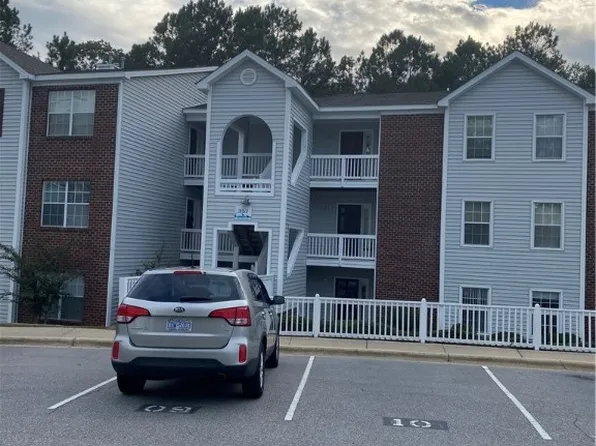 357 Waterdown Dr APT 10, Fayetteville, NC 28314