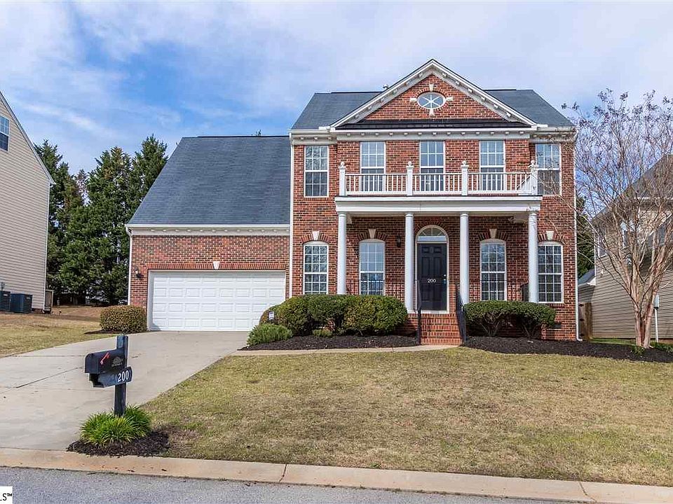 1st image of 200 Brenleigh Ct