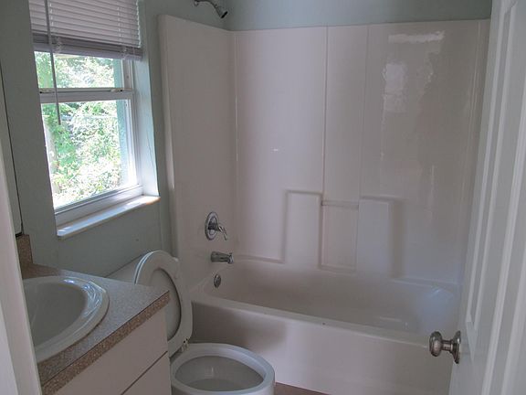 2nd image of 1259 34th St