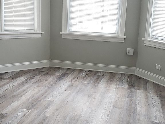2nd image of 1337 S 50th Ave