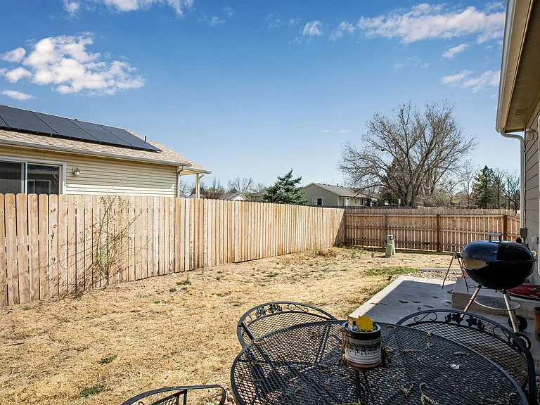 1751 Rowan Ln — Photo 15