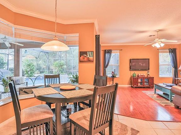 5th image of 10037 Marsh Pine Cir