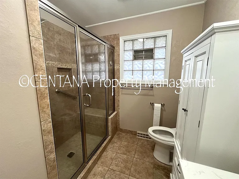 3410 Saint Ann St — Photo 8