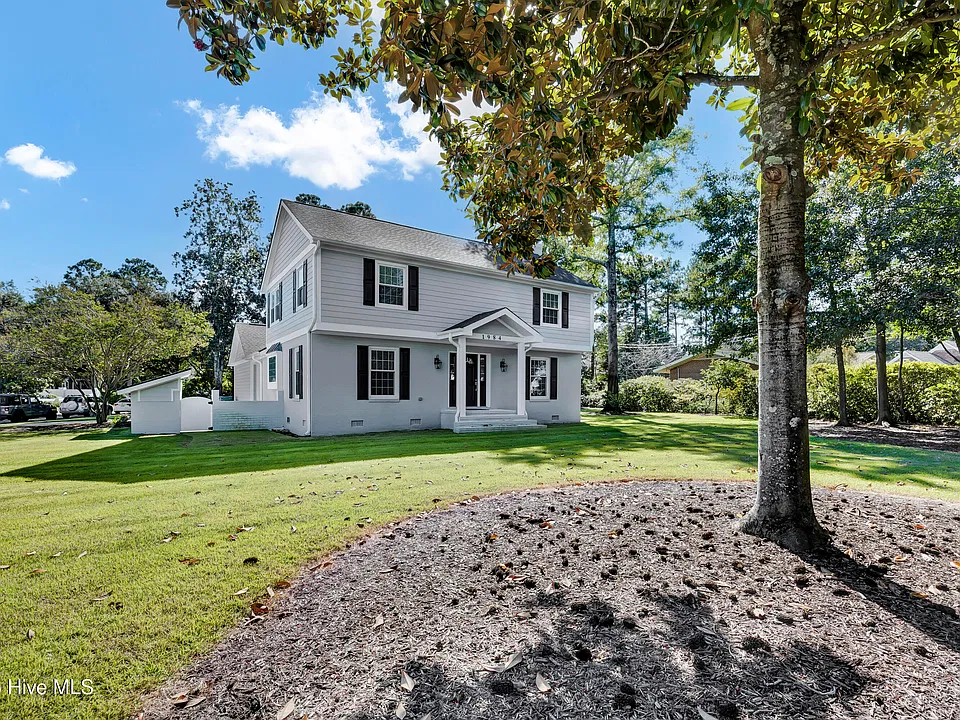 1984 Hillsboro Rd