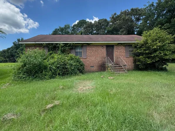 598 Bentonville Rd, Four Oaks, NC 27524