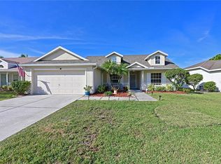 12156 Warwick Cir, Parrish, FL 34219