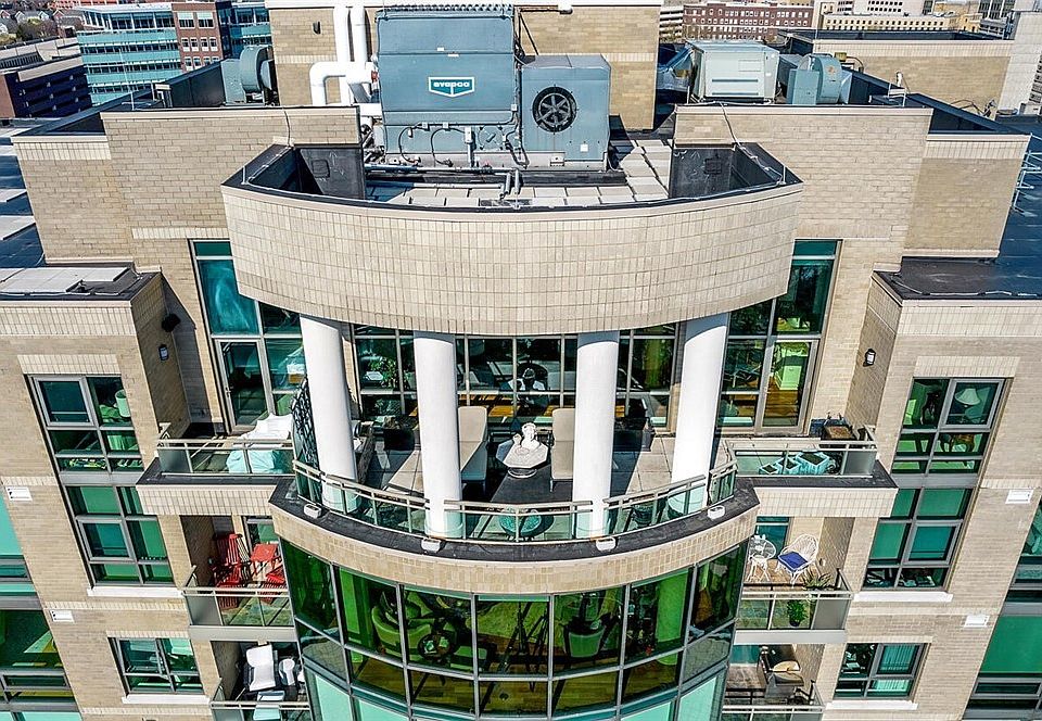 1st image of 132 Lakefront Blvd Unit 1101