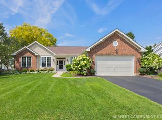 155 N Kingsway Dr, Aurora, IL 60506