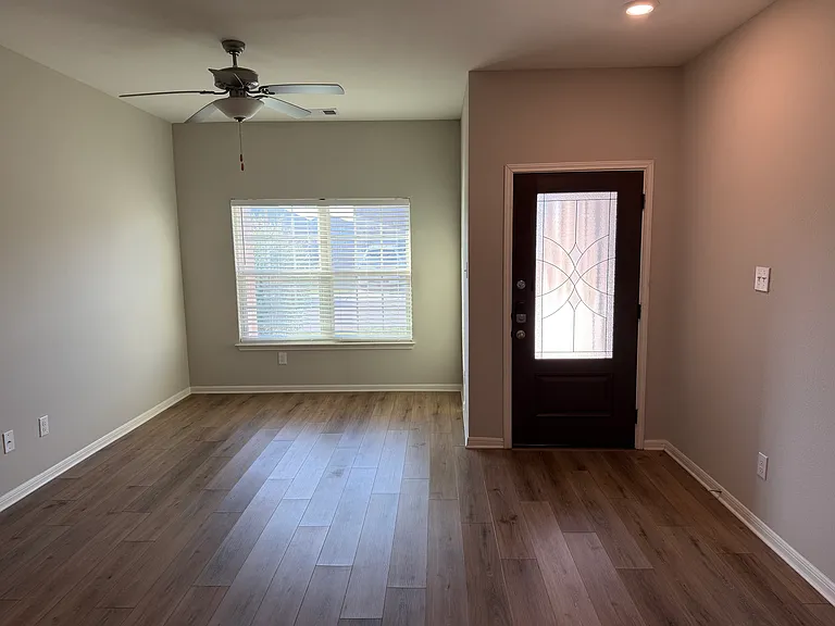 105 Declaration Ln — Photo 20