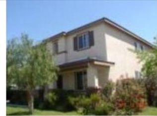 1187 Huckleberry Ln, San Jacinto, CA 92582