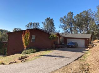 19490 Buck Ridge Rd, Grass Valley, CA 95949