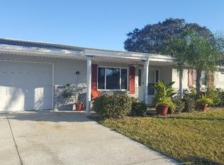 3117 Holiday Lake Dr, Holiday, FL 34691
