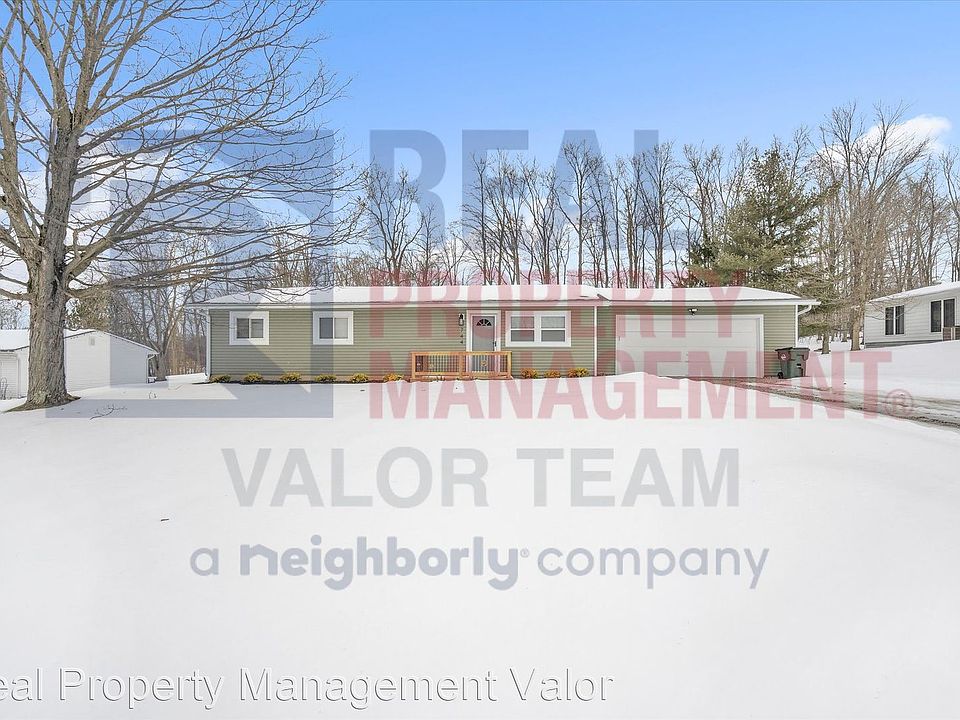 1st image of 744 Robinhood Dr