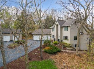 705 Bluebill Cir, Shakopee, MN 55379
