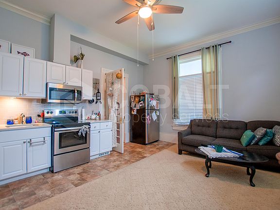 5th image of 127 Atlanta St SE Unit 3B