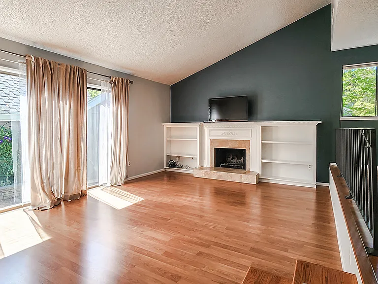 37 Greenridge Ct #TOWNHOUSE — Photo 5