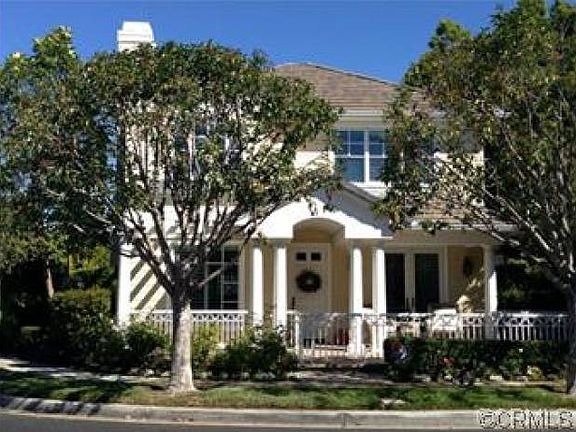 CHARMING CORNER LOCATION