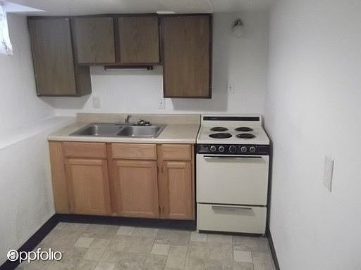 2nd image of 2411 S Norton Ave