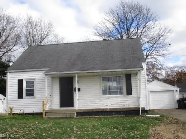 752 Laird Ave NE, Warren, OH 44483