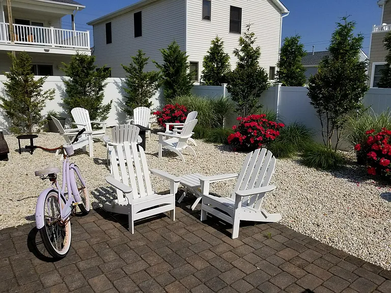 23 Dover Ave #1 — Photo 30