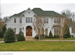 305 Fox Lake Ct, Winston Salem, NC 27106