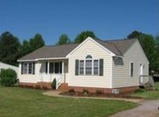 215 Holly Rd, Aylett, VA 23009