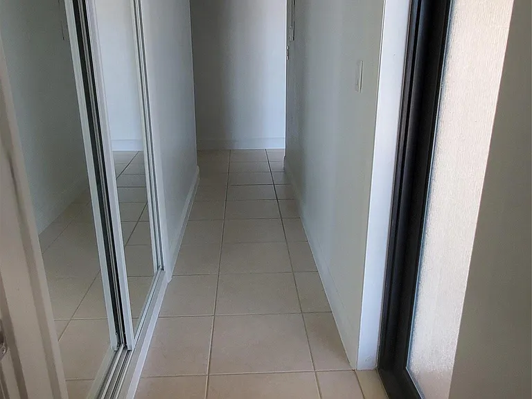 1421 NW 114th Ave — Photo 18