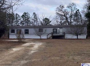 2017 Seaboard Rd, Wallace, SC 29596