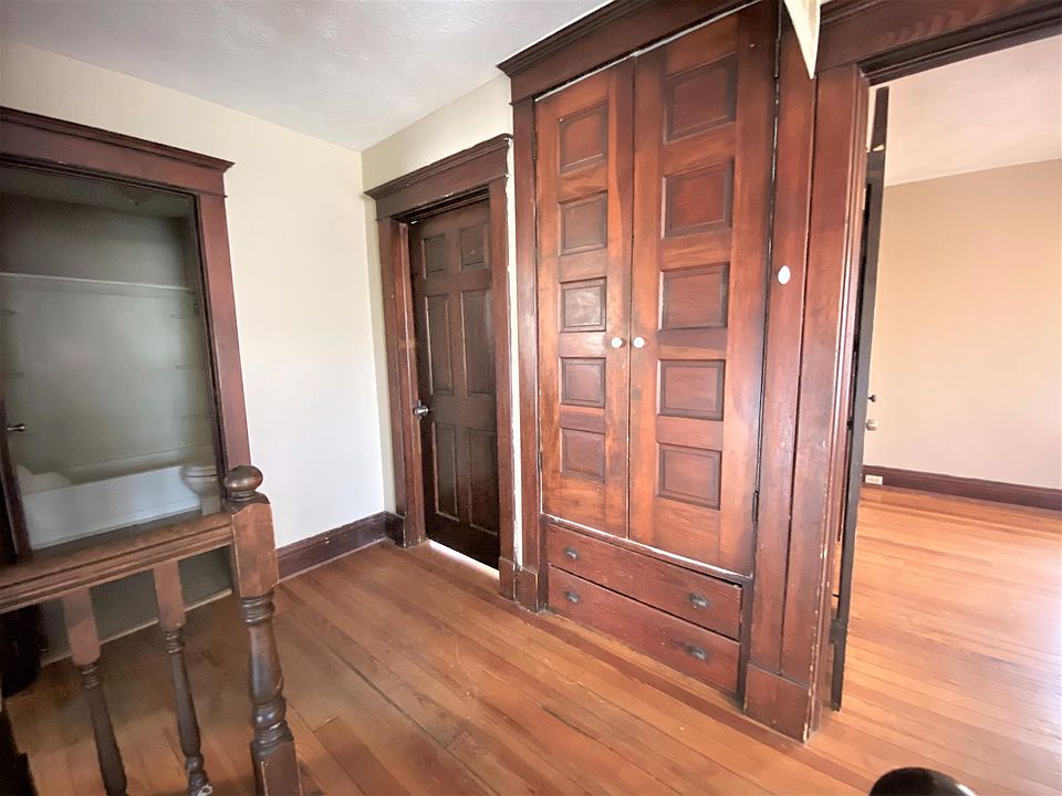 1st image of 3311 S 20th St APT B
