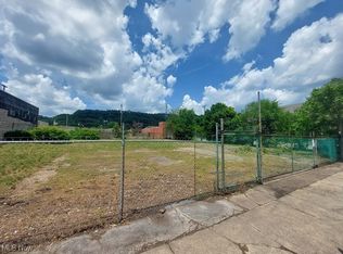 235 N 5th St, Steubenville, OH 43952