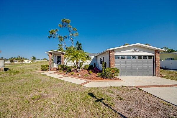 10691 Eagle Trace Ct #21-D