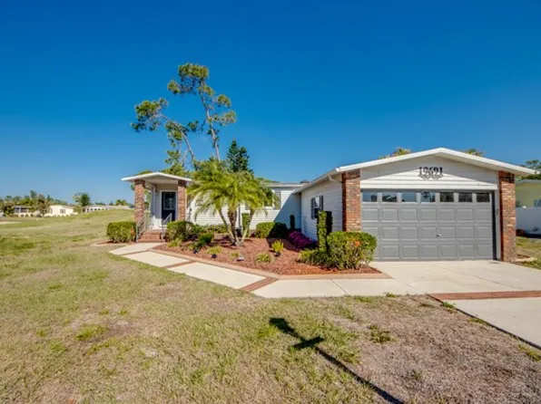 10691 Eagle Trace Ct #21-D, North Fort Myers, FL 33903