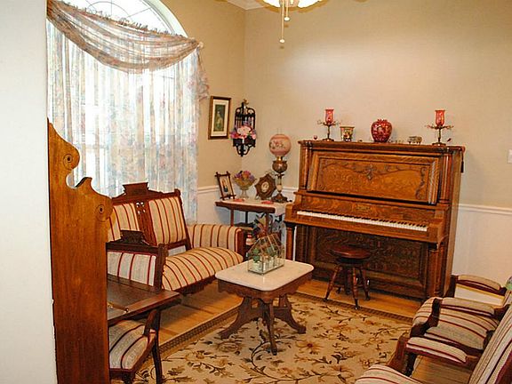  Front room. Formal dining room now being used as a formal living.