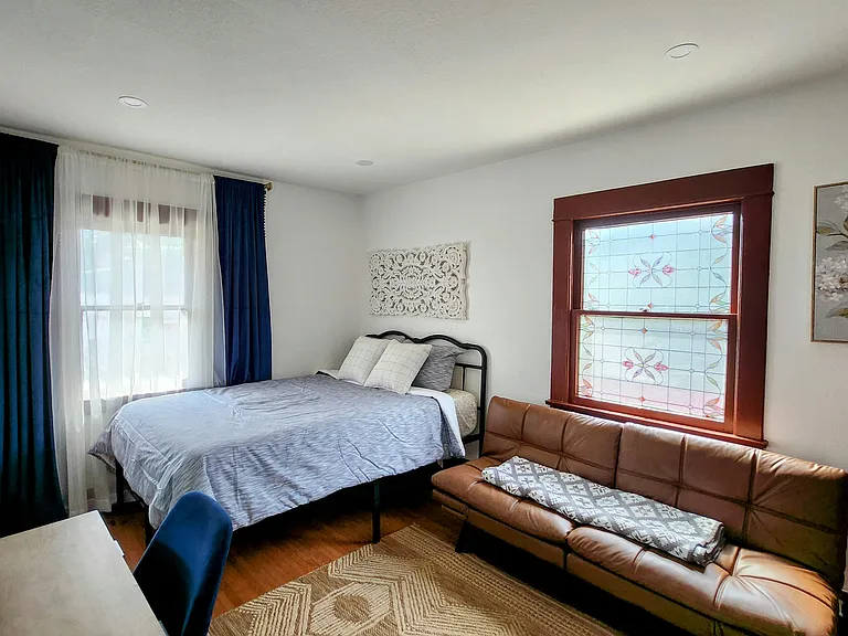 616 W Chapman Ave — Photo 26
