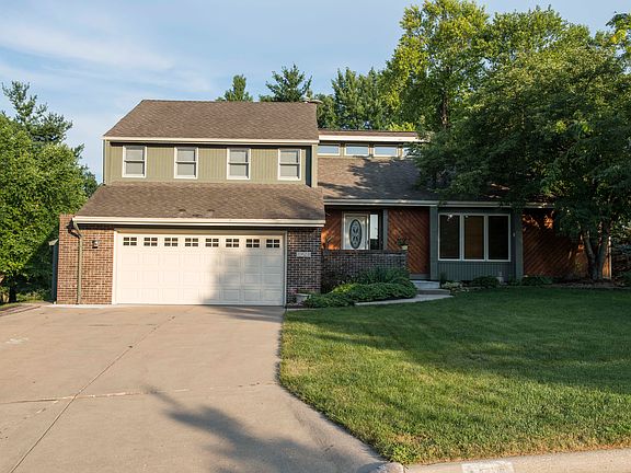 4th image of 7920 Beechwood Ct