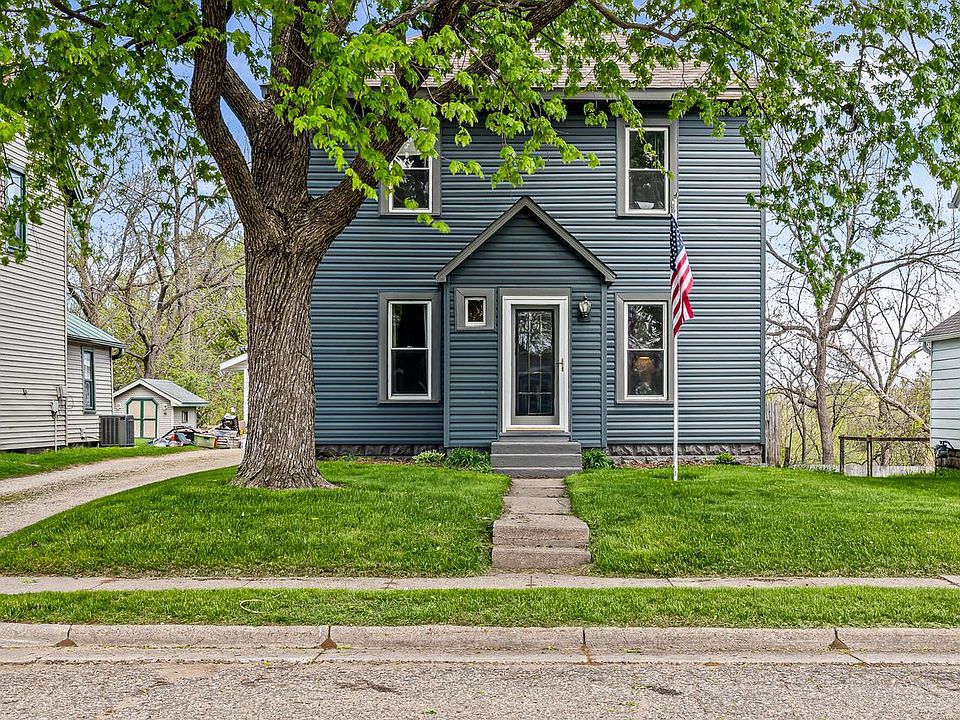 1st image of 1510 Badger STREET