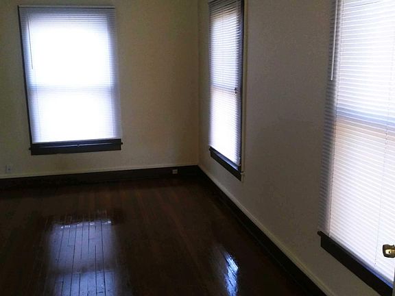 3rd image of 214 Sheridan Ave