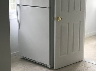 42 Thompson Cir, Newark, DE 19711