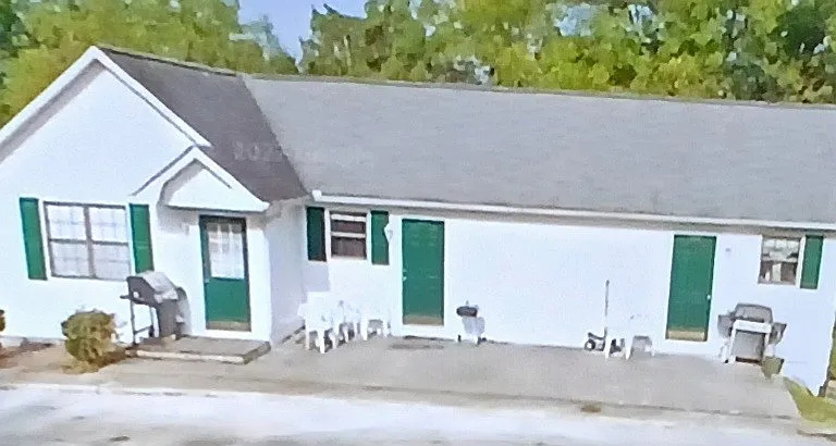 442 Crest Dr SW — Photo 1